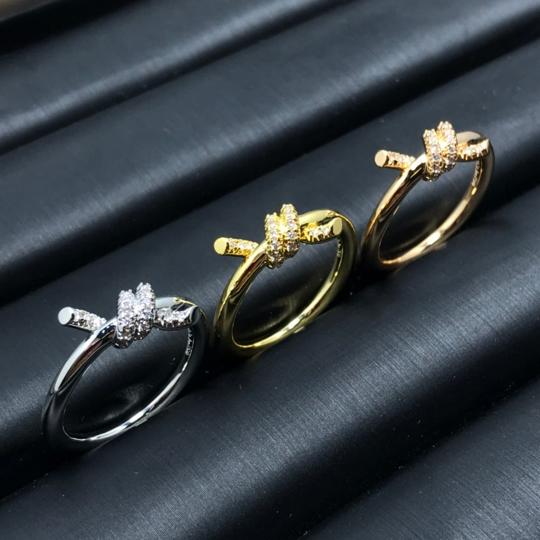 Tiffan Ring