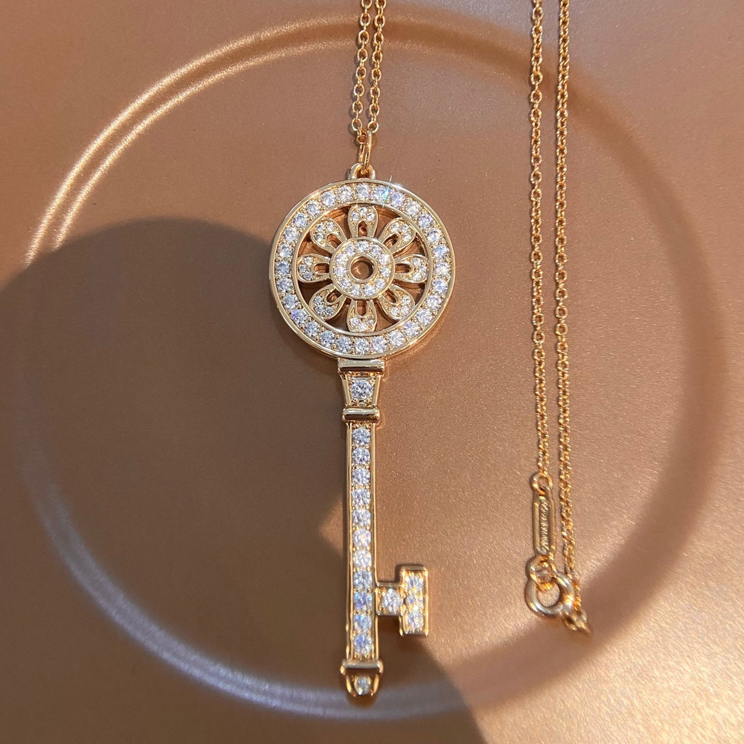 Tiffan Necklace