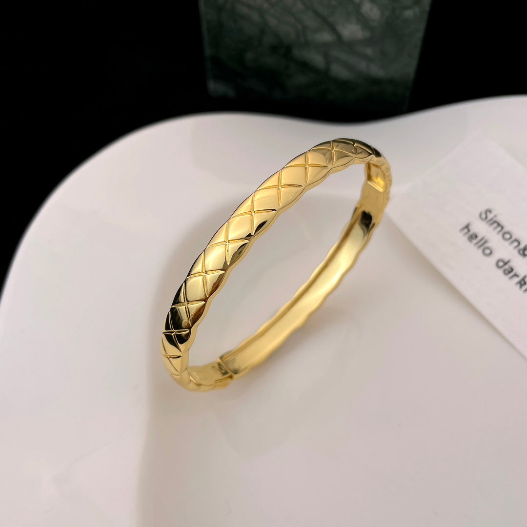 chanel bracelet