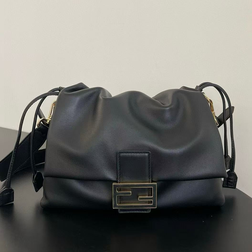 Fendi Shoulder Bags