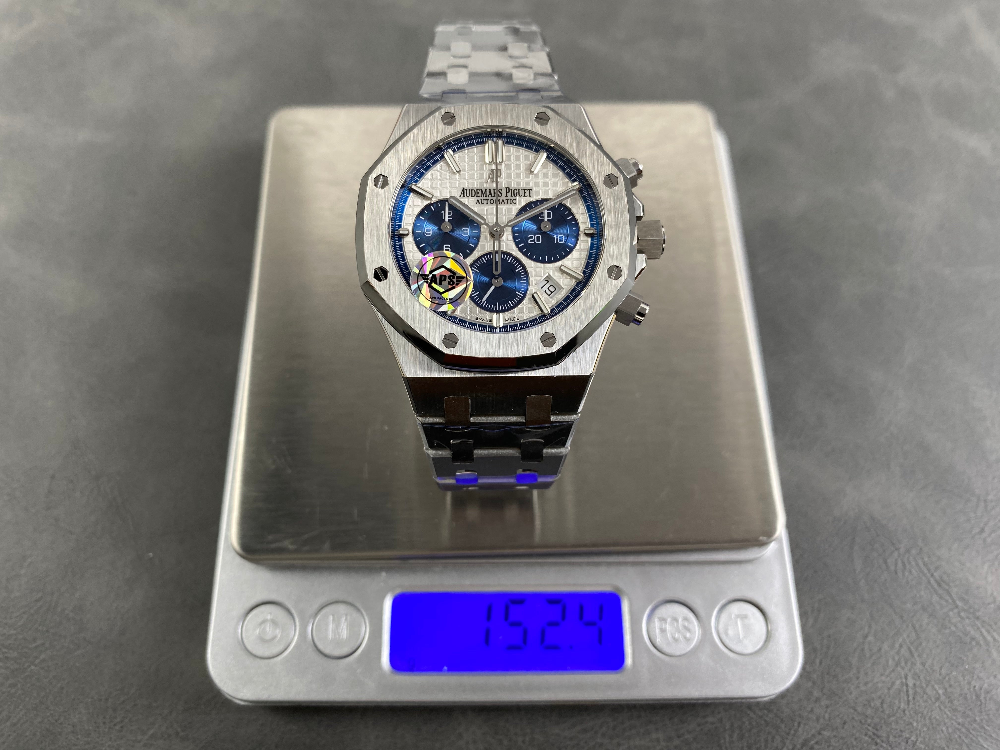 Audemars Piguet Royal Oak Chronograph 41mm White Blue Dial