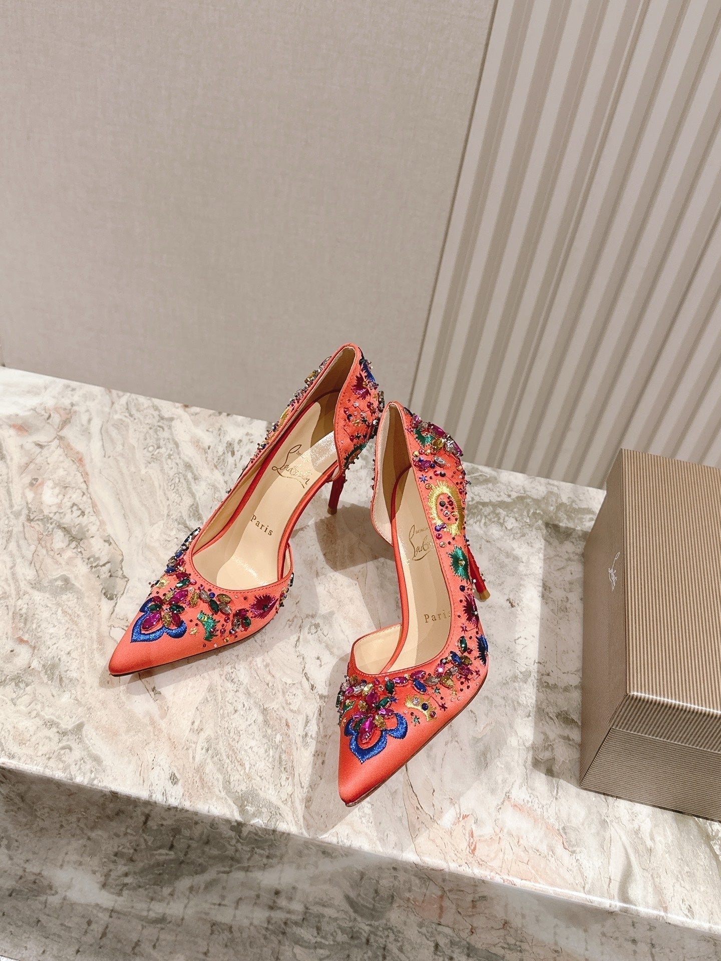 CL 25 Embellished Pumps Red Imported Original Special 346314
