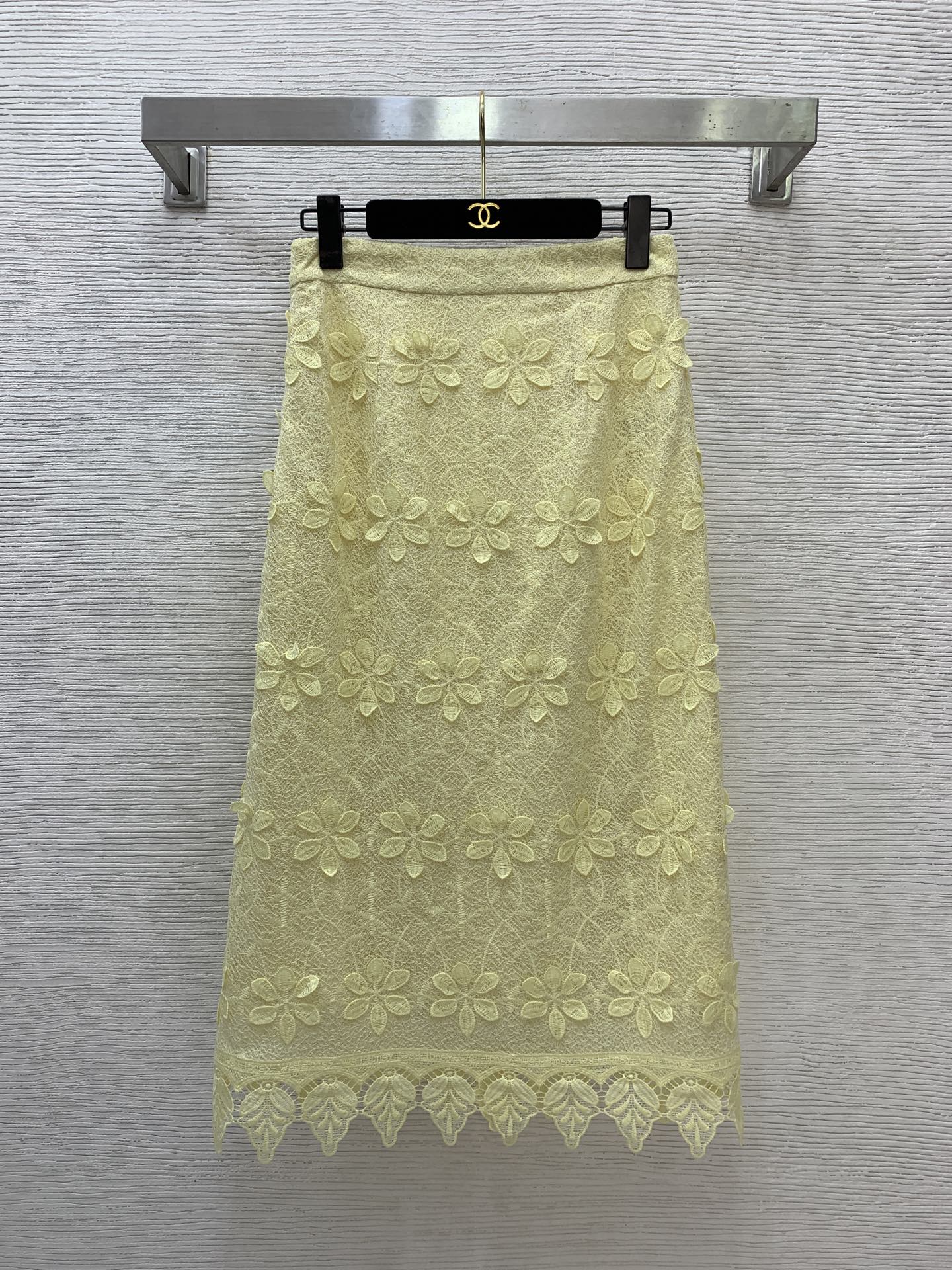Chanel 2026 Floral Lace Two-piece Set Yellow 355323