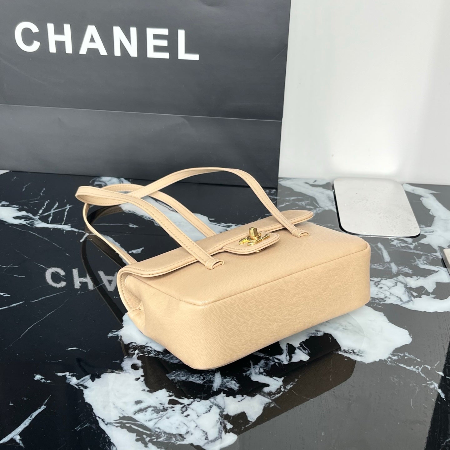 Chanel 26 Shoulder Bag 22 Caviar Leather