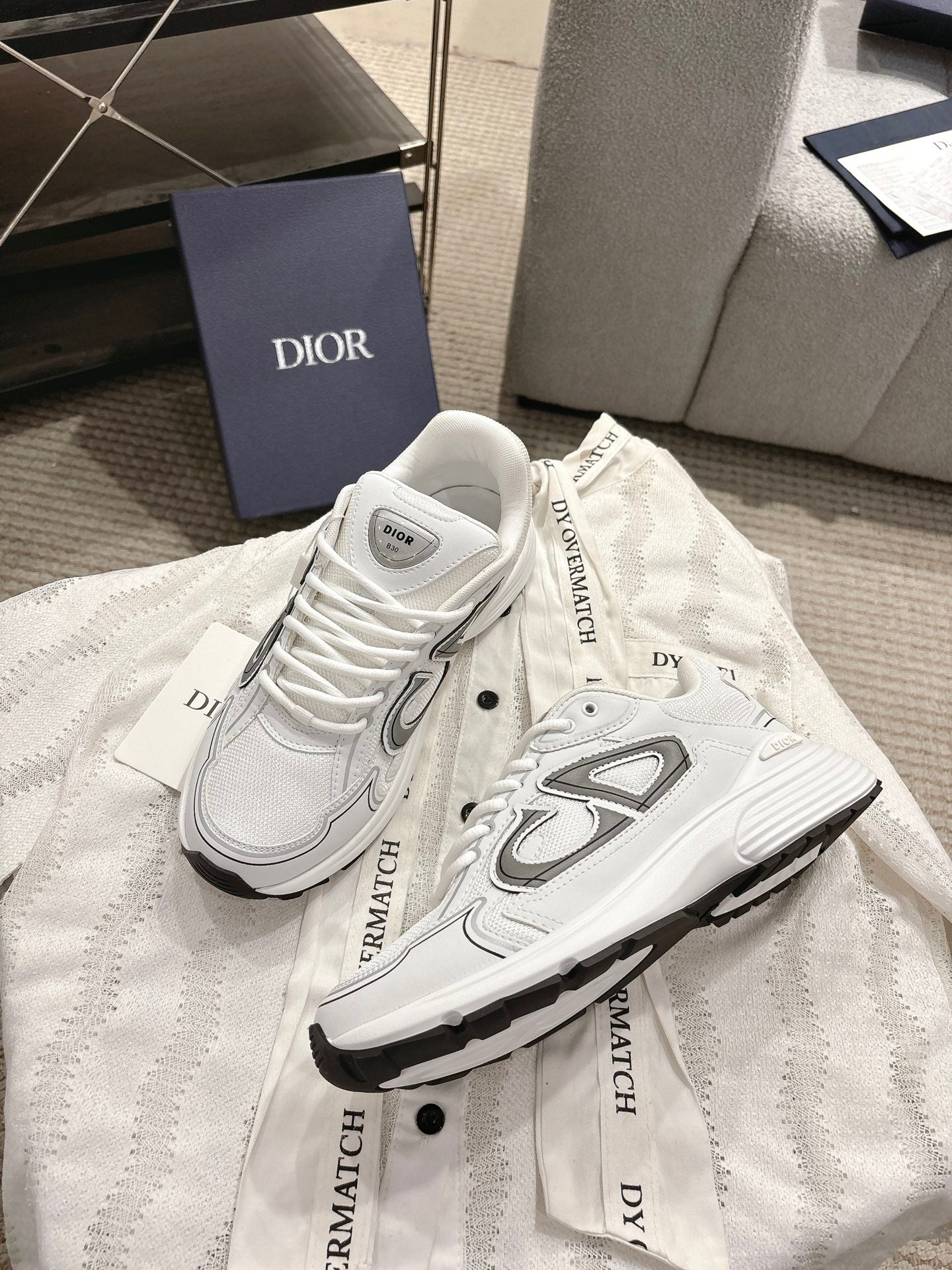 CD B30 Sneakers White Technology Fabric 438329
