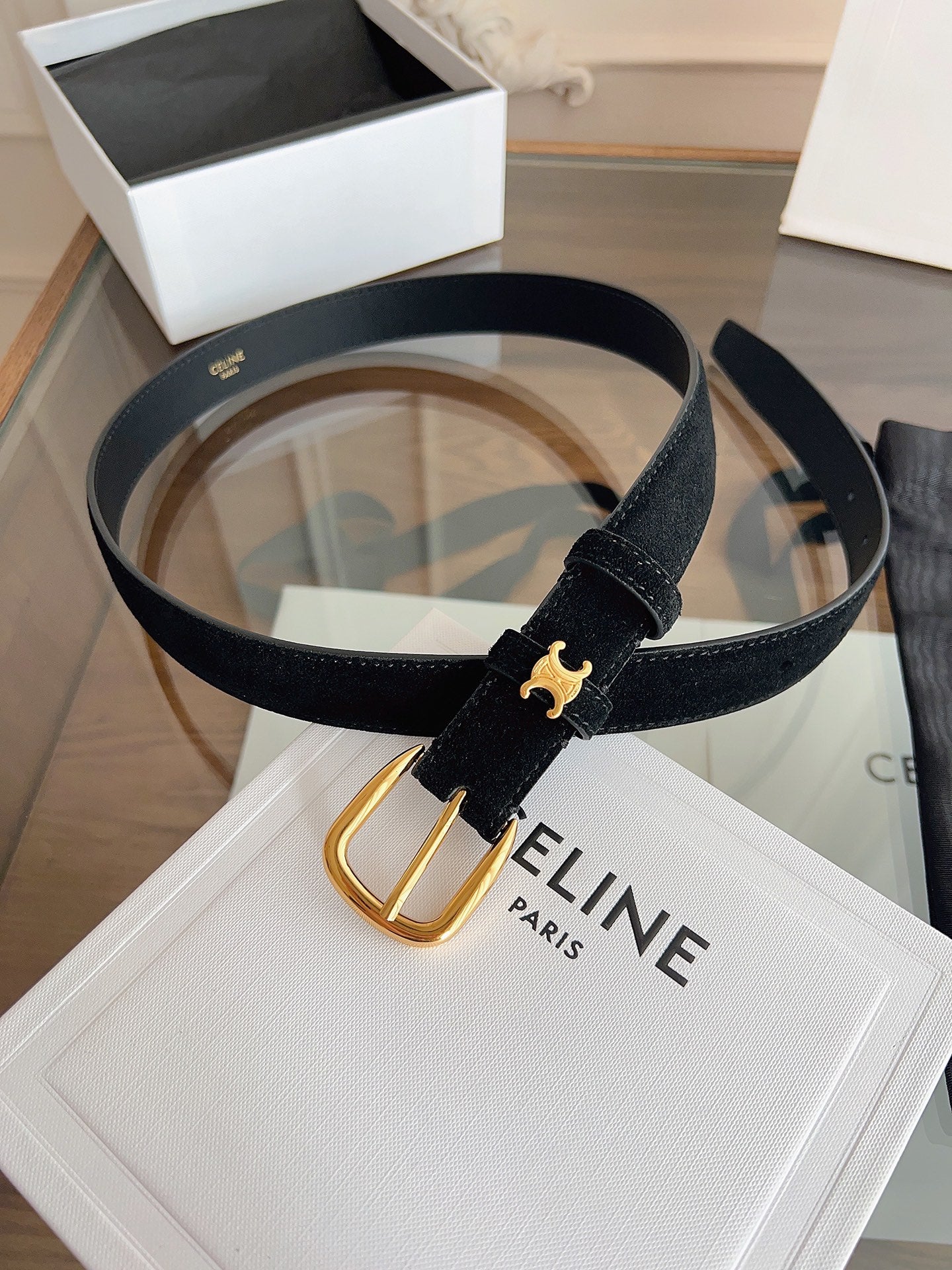 CL Gold 25mm Triomphe Metal Ring Black Suede 616255