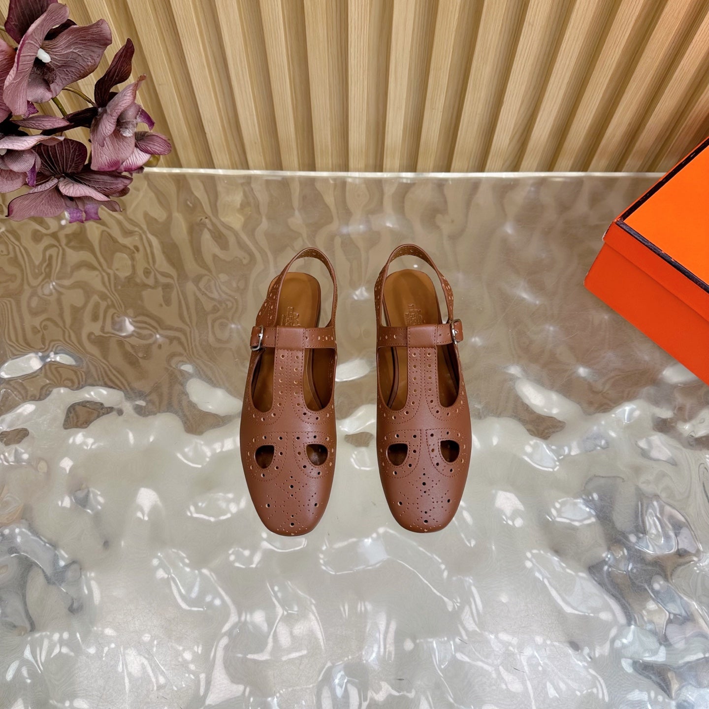HM 25 Kim Slingback Brown Lambskin 352958