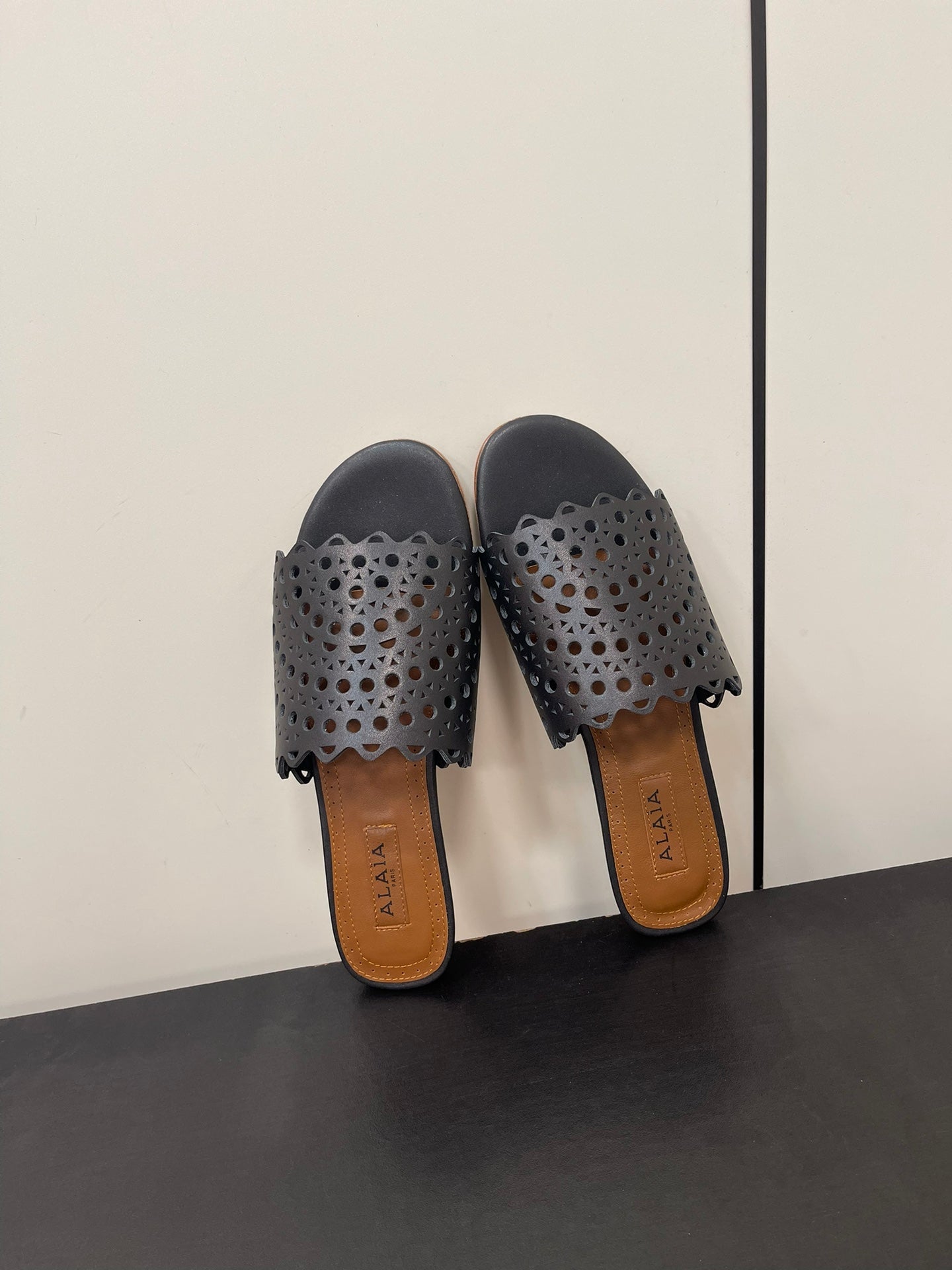 alaia mule black vienne lambskin