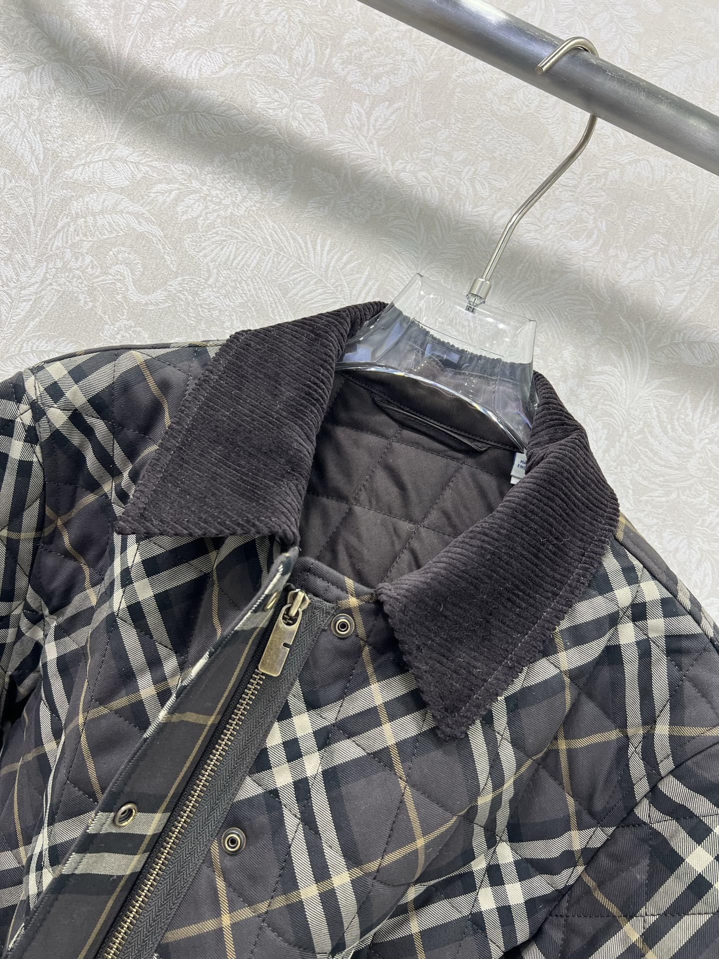 Burberry 25 Quilted Cropped Jacket Multicolor  Cotton