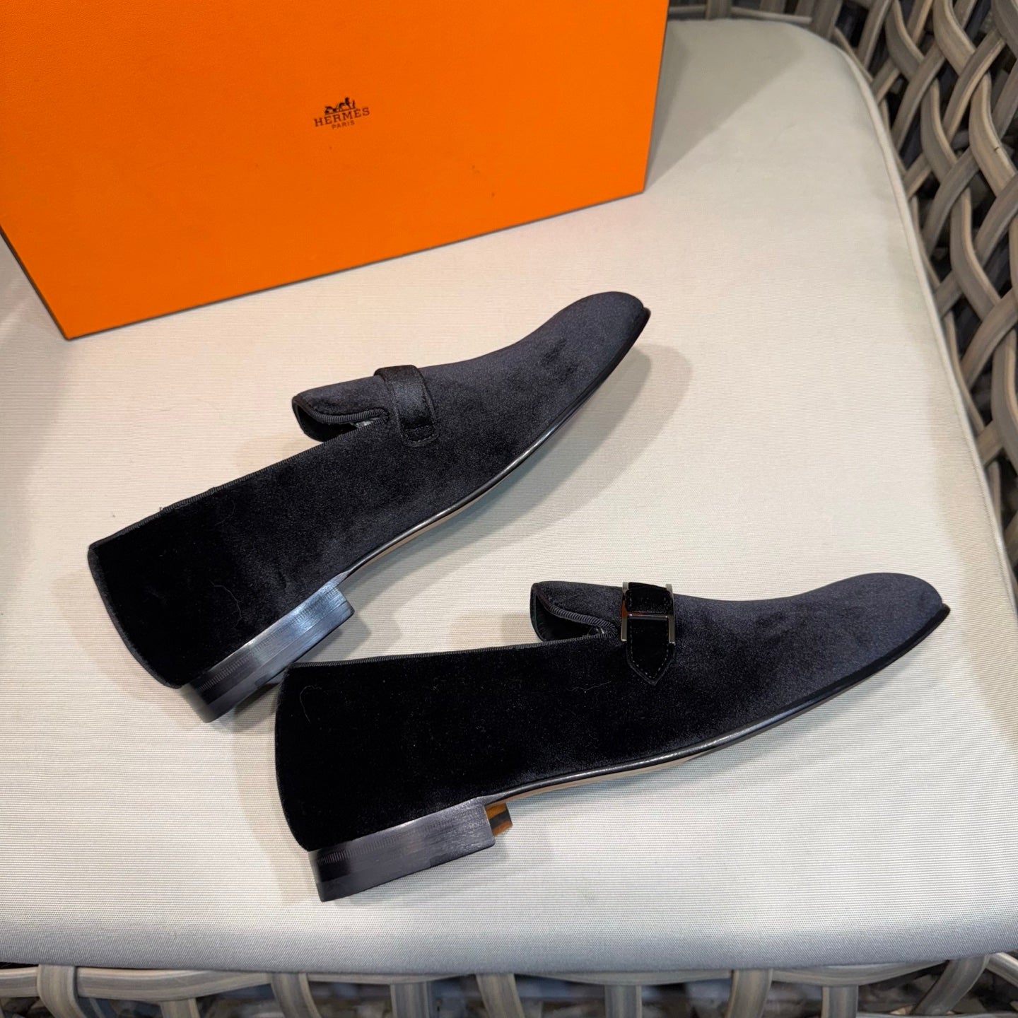 HM Men's Loafers Black Velvet 675412