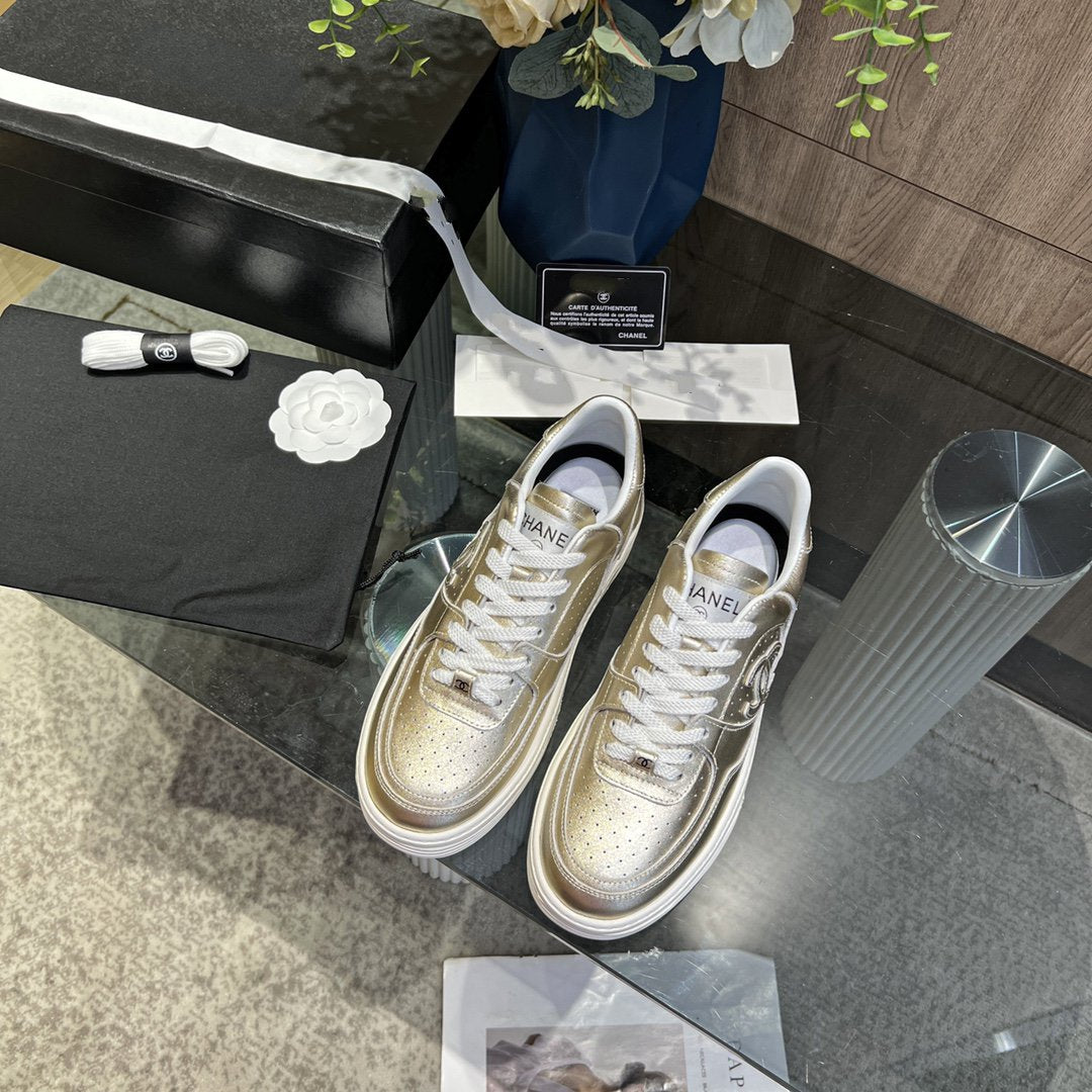 cc sneaker gold metalic calfskin white tpu