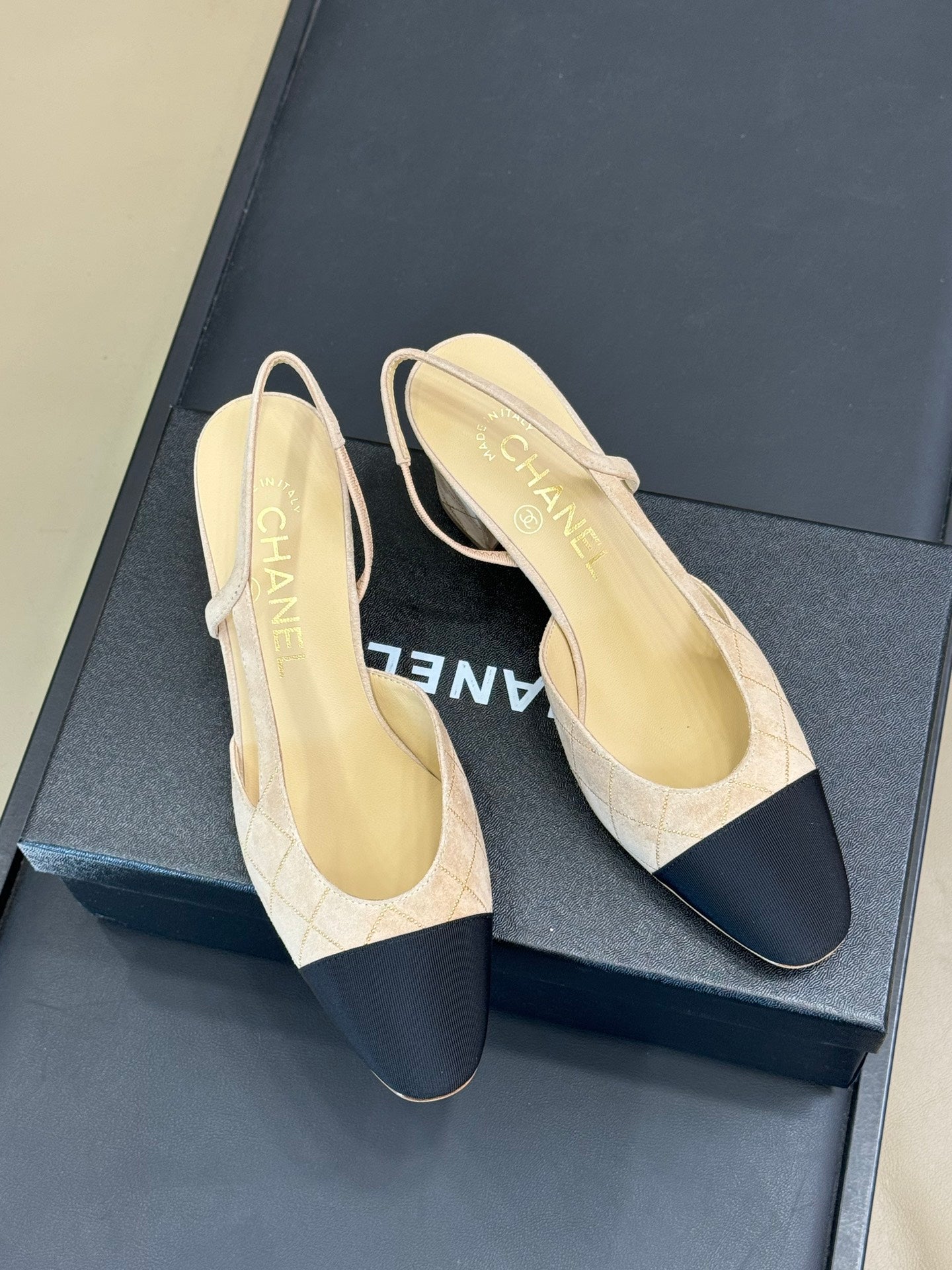 Chanel 25 Plaid Slingback Beige Black Suede Sheepskin 468363