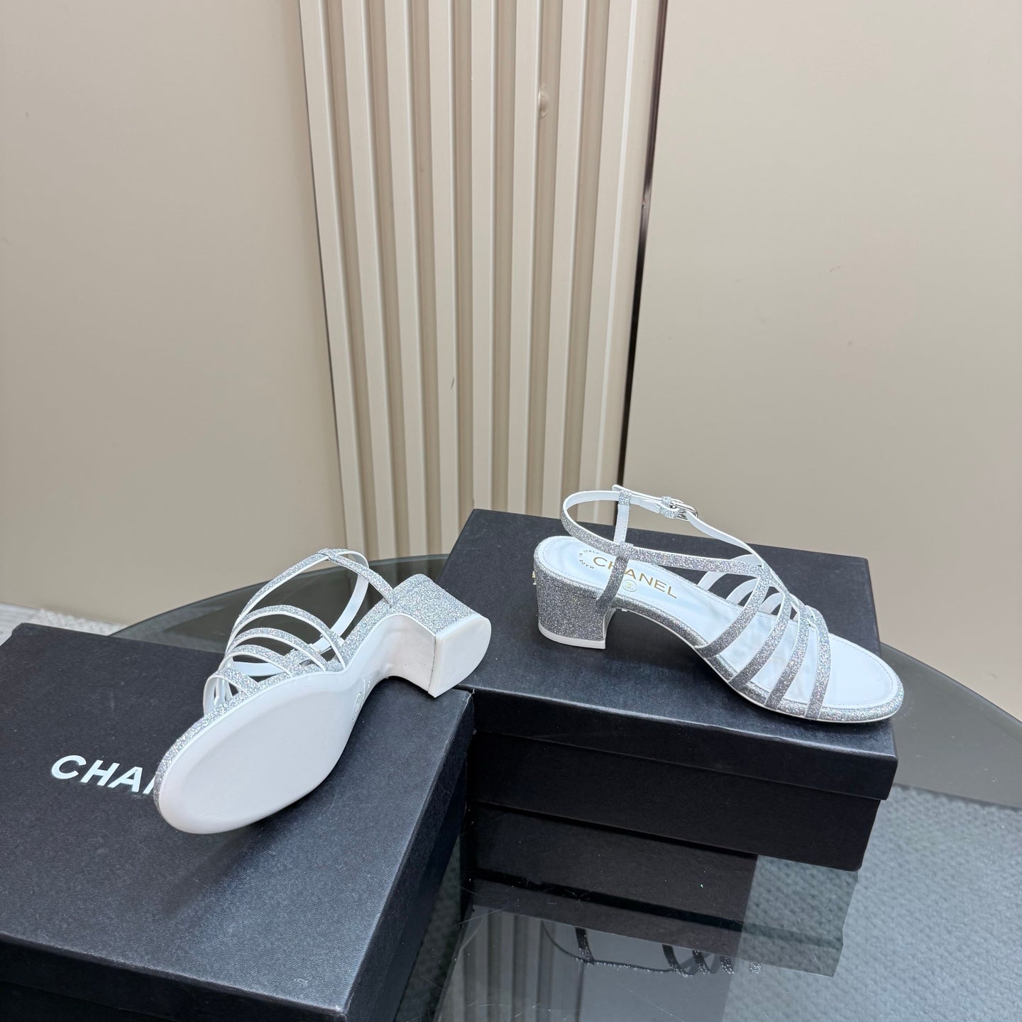 CC 25 Sandal Heels Silver Sheepskin 239420