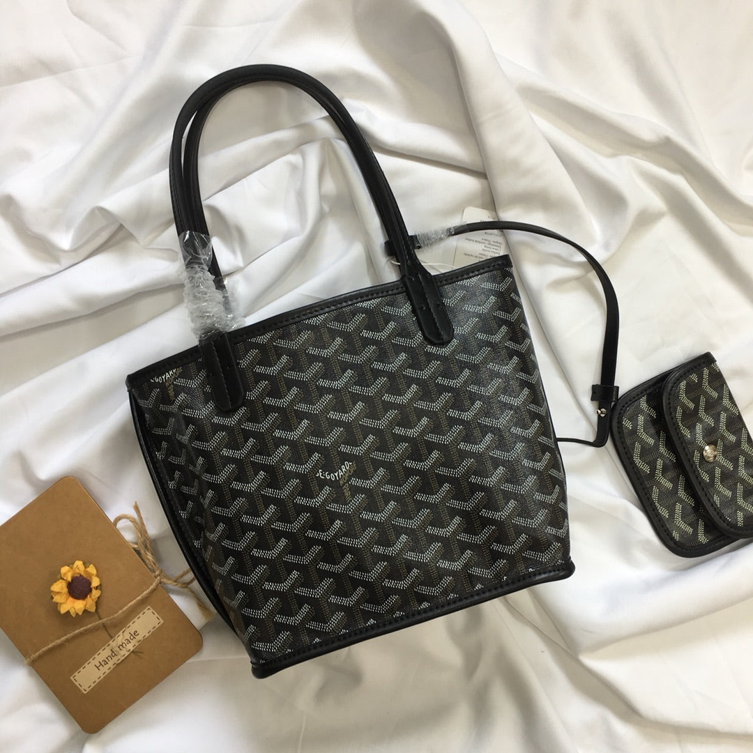 Goya Hobo Bags